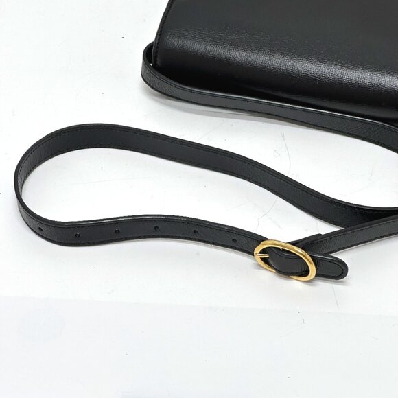 GUCCI Authentic Black Leather GG Marmont Shoulder Bag - Picture 7 of 16